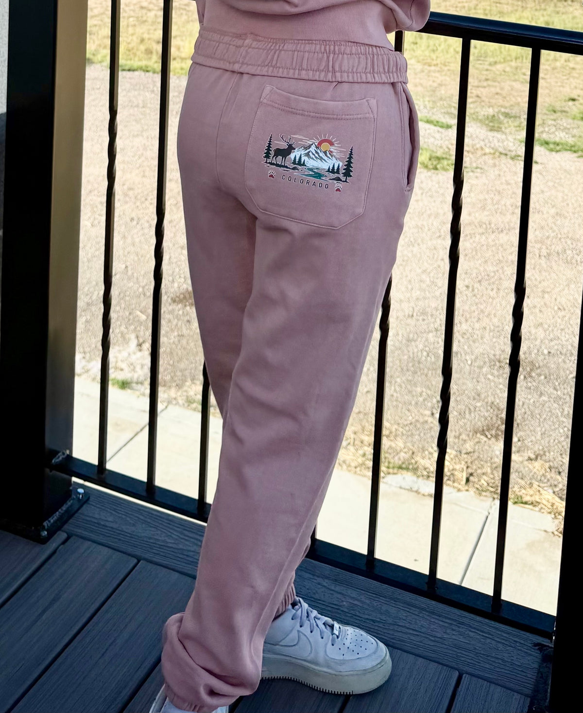 Colorado Mountain Joggers | Sweatpants